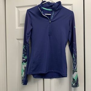 Medium Nike Pro Hyperwarm long sleeve training top